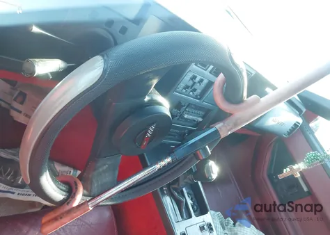 1985 Chevrolet Corvette from USA, damaged, VIN 1G1YY0787F5126447